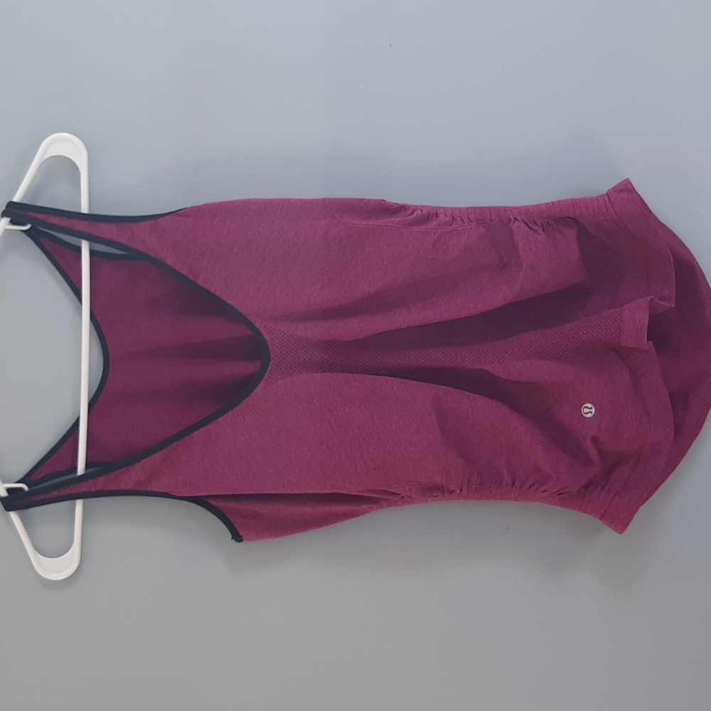 Lululemon Tank - Picture 4 of 4